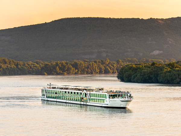 AMADEUS Amara AMADEUS Amara